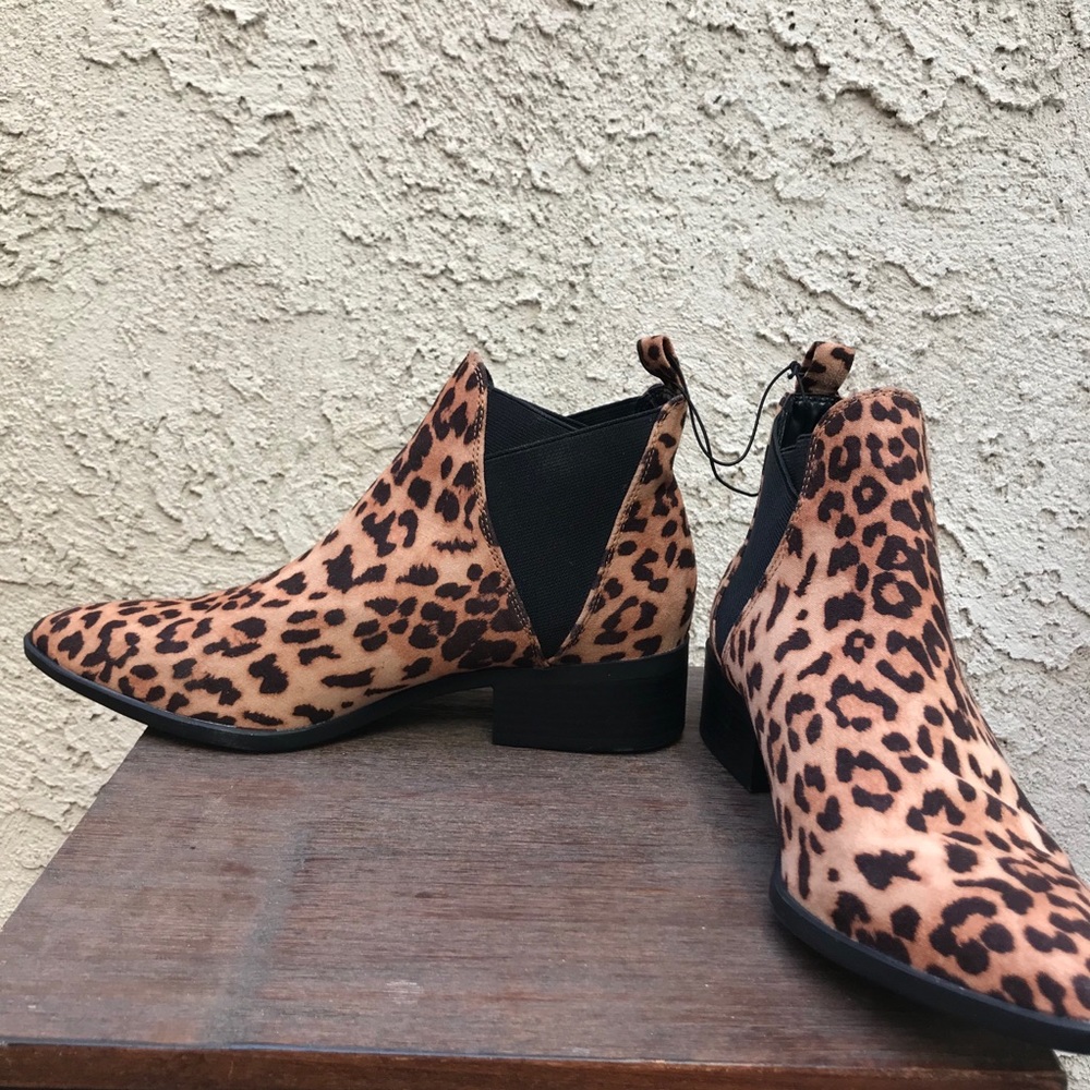 COPY - Bella Vita Animal Prints Ankle boots Women… - Picture 3 of 11
